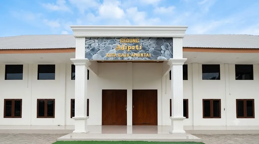 Gedung Adipati Kota Raja Amuntai